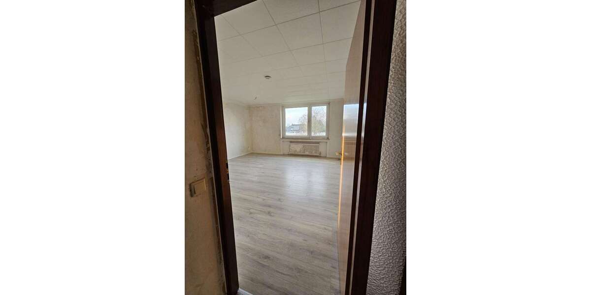 Etagenwohnung Moers Hochstraß - 2 Zimmer, 48 m&sup2;, 370&euro; | Angebot:25268571