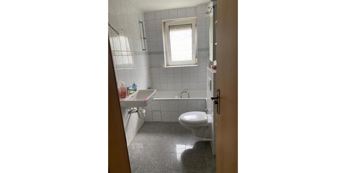 Erdgeschoßwohnung Moers Rheinkamp - 3 Zimmer, 67 m&sup2;, 480&euro; | Angebot:26441329