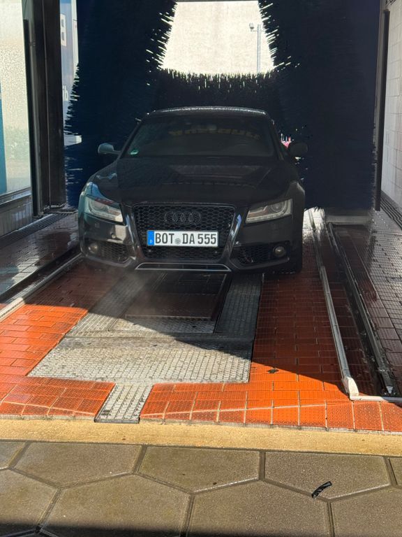 Audi A5 250.000 km 6.800 € Bottrop 46240