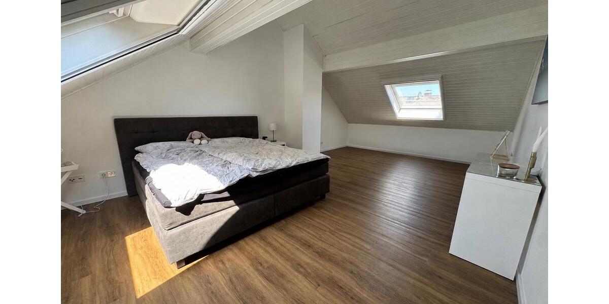 Reihenhaus Kaarst - 6 Zimmer, 151 m&sup2;, 595.000&euro; | Angebot:27137121