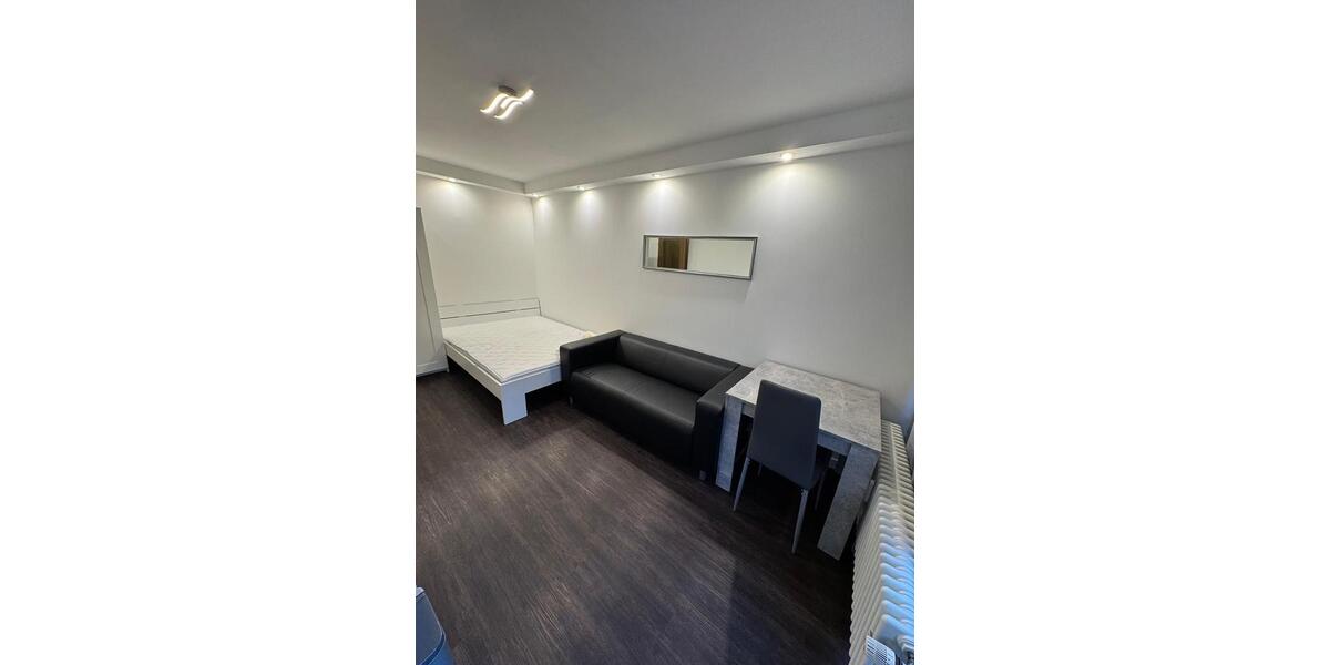 Etagenwohnung Düsseldorf Stadtbezirk 7 - 1 Zimmer, 28 m&sup2;, 700&euro; | Angebot:26408149