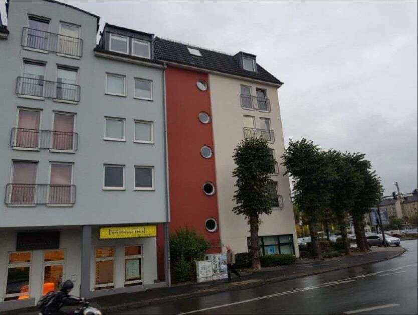 Wohnung zum Mieten in Wuppertal 270 € 22.93 m²