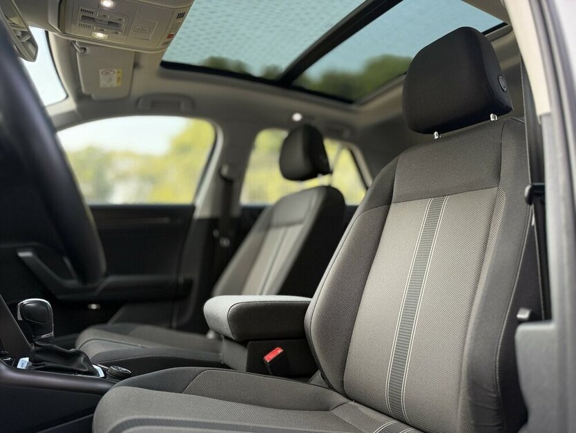 T-Roc R line / 4Motion / Keyless Go / PANO