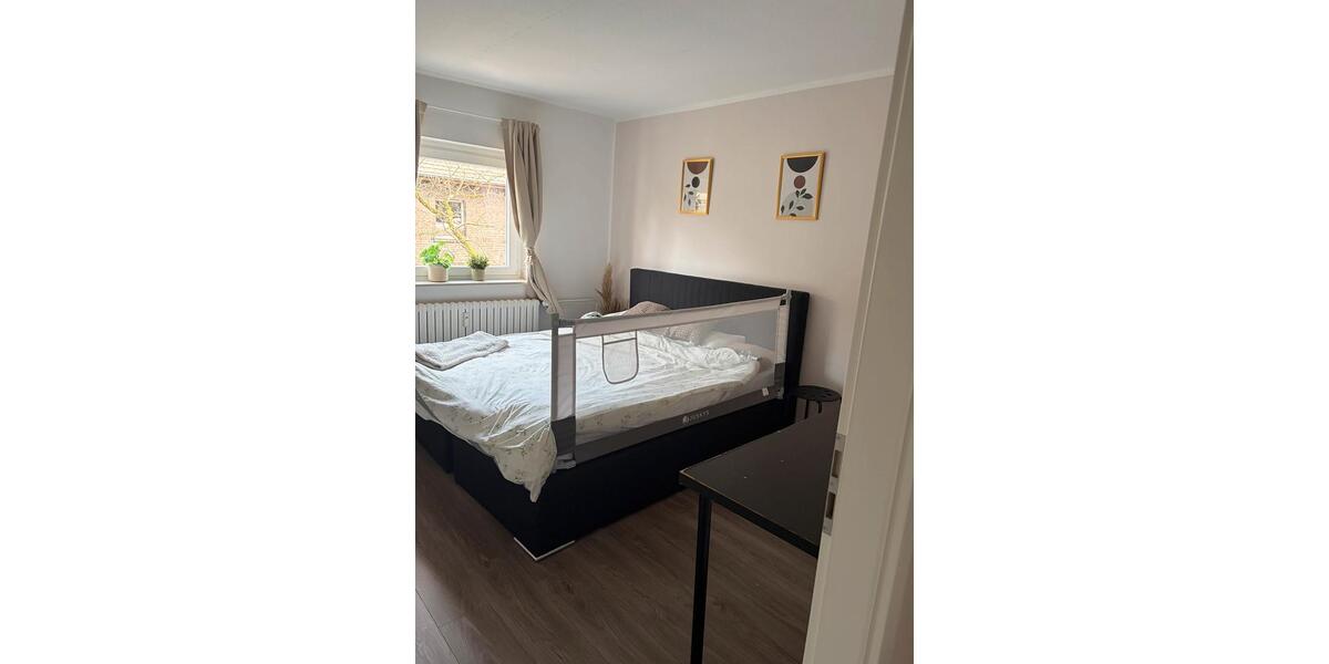 Etagenwohnung Duisburg Beeck - 3.5 Zimmer, 72 m&sup2;, 766&euro; | Angebot:25433293