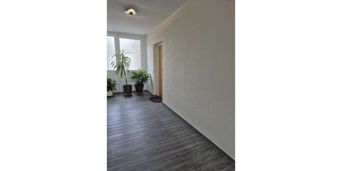 Etagenwohnung Krefeld Benrad - 2 Zimmer, 61 m&sup2;, 149.000&euro; | Angebot:26932532