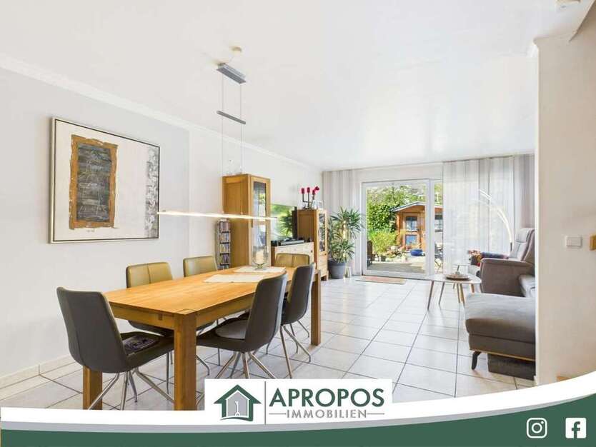 Haus zum Kaufen in Moers Hülsdonk 414.900 € 120 m²