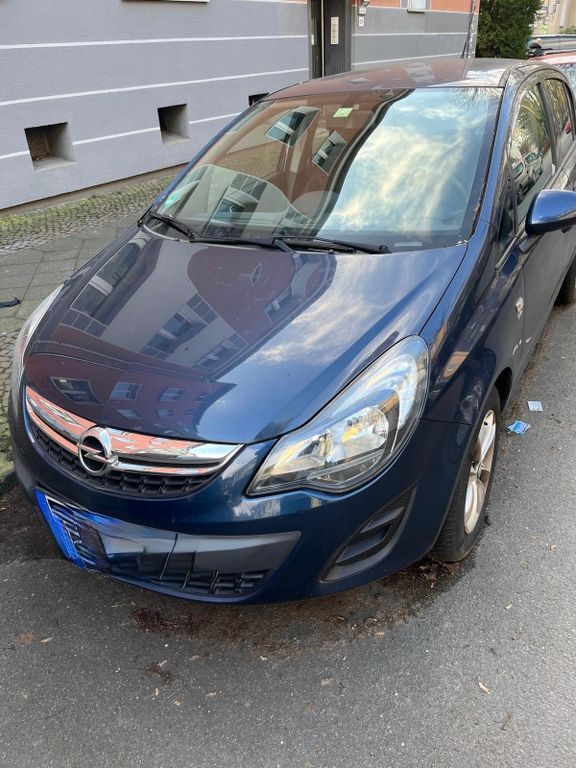Opel Corsa 121.000 km 4.100 € Dinslaken 46537