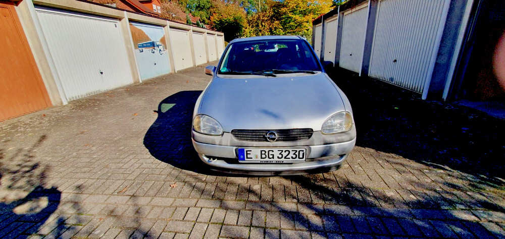 Opel Corsa B Swing 99.371 km 1.400 € Dorsten 46284
