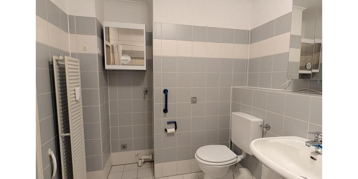 Erdgeschoßwohnung Oberhausen - 2.5 Zimmer, 57 m&sup2;, 499&euro; | Angebot:26277970