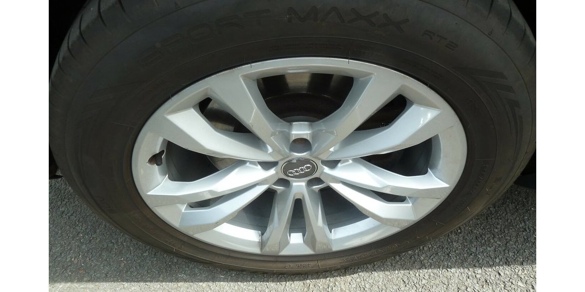 Audi Q7 55e TFSI Quattro Leder Matrix Panorama Air 170.000 km 36.900 € Ratingen 40885