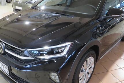 VW Taigo 4.500 km 31.645 € Neuss 41469