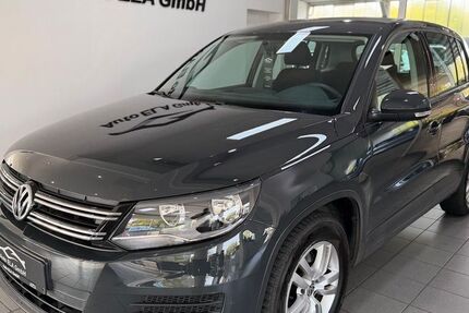 VW Tiguan 83.000 km 12.490 &euro; Heiligenhaus 42579