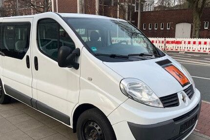 Renault Trafic 235.000 km 9.223 &euro; Essen 45138