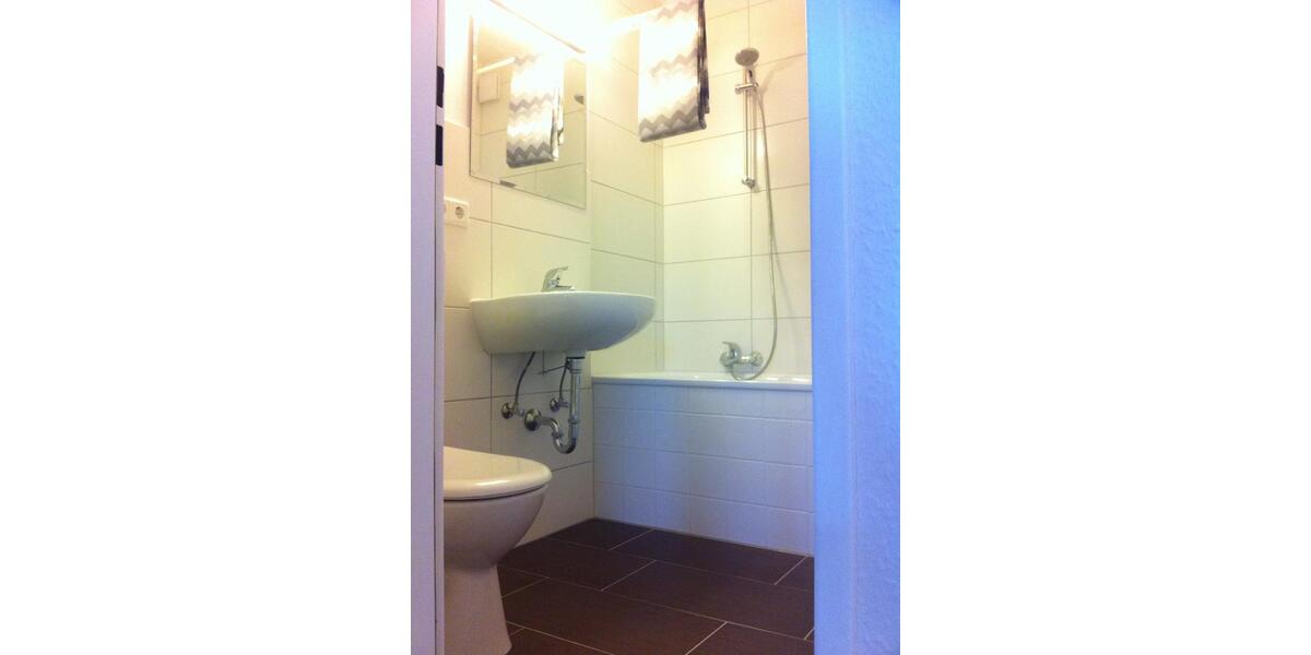 Etagenwohnung Düsseldorf Flingern Süd - 2 Zimmer, 40 m&sup2;, 220.000&euro; | Angebot:27044158
