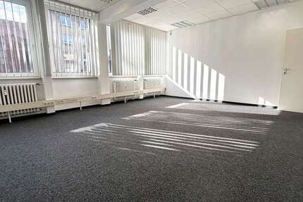 Gewerbeobjekt Bochum Bochum-Mitte - 360&euro; | Angebot:23232216