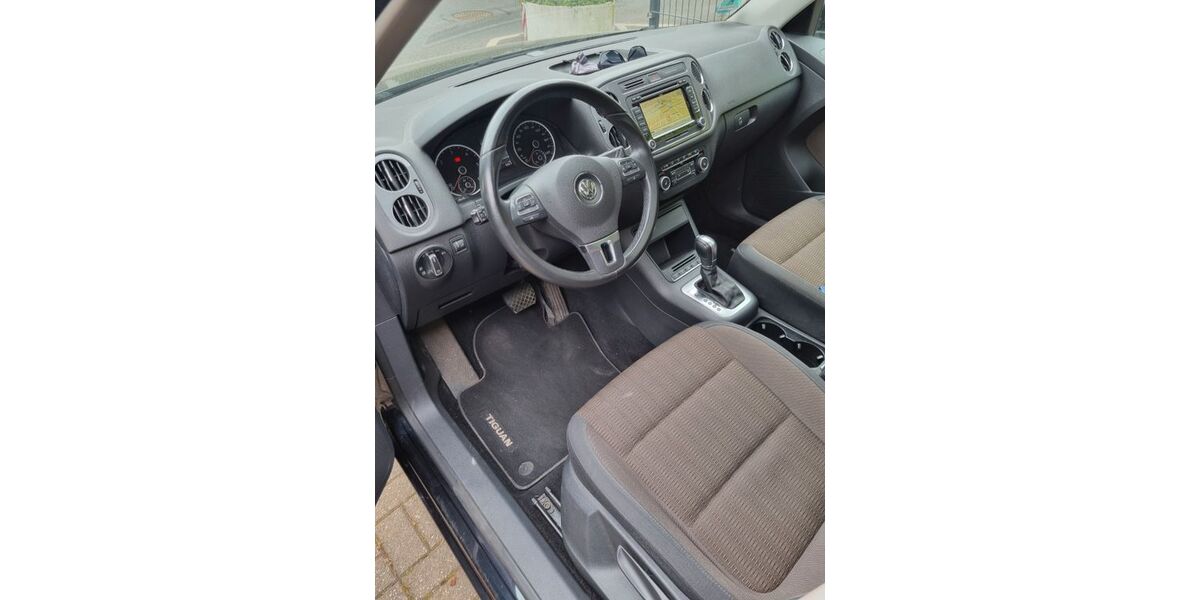 VW Tiguan 144.500 km 11.700 &euro; Willich 47877