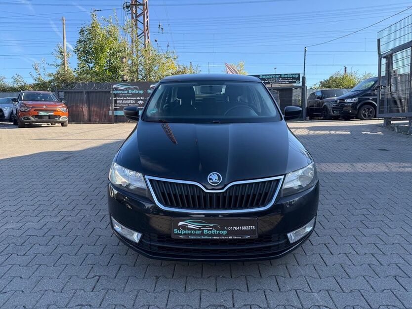 Skoda Rapid 143.000 km 4.900 € Bottrop 46238