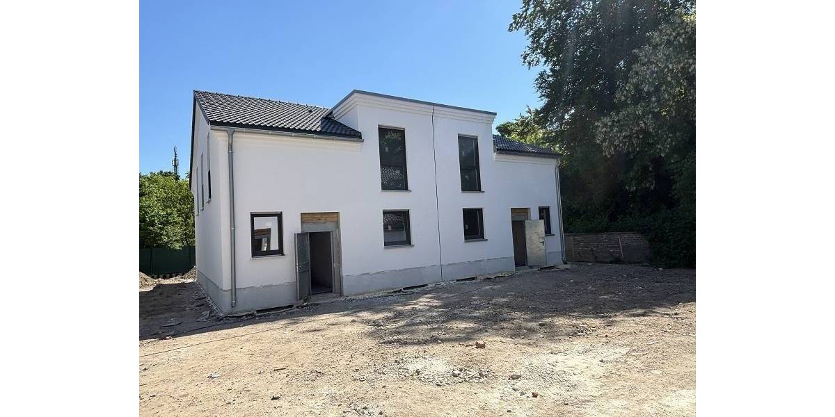 Neubau von 12 DHH in Neudorf-Süd, KfW 40+ z.T. mit QNG 4 zimmer