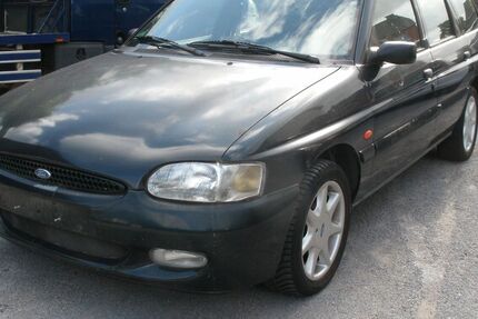 Ford Escort 90.491 km 1.850 € Viersen 41747