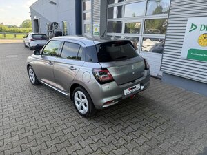 Suzuki Swift Comfort CVT Hybrid +Totw+Navi+RCAm+LED+ 4.678 km 19.550 &euro; Meerbusch 40667