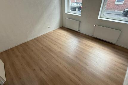 Wohnung Krefeld Cracau - 3 Zimmer, 105 m&sup2;, 1.100&euro; | Angebot:25363571