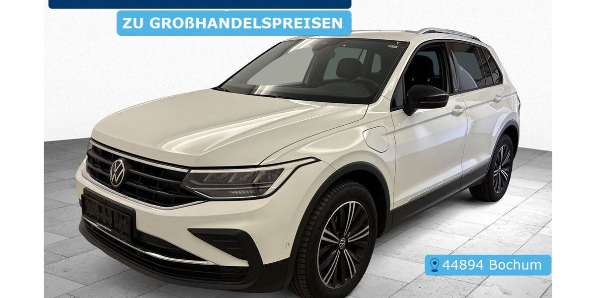 VW Tiguan 142.418 km 22.307 &euro; Krefeld 47829
