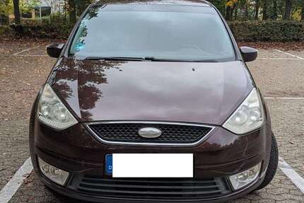 Ford Galaxy 218.000 km 3.500 € Velbert 42549