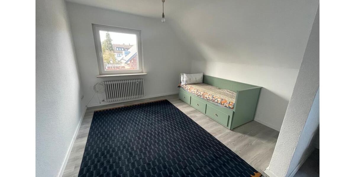 Etagenwohnung Düsseldorf Stadtmitte - 2.5 Zimmer, 45 m&sup2;, 1.250&euro; | Angebot:25297105
