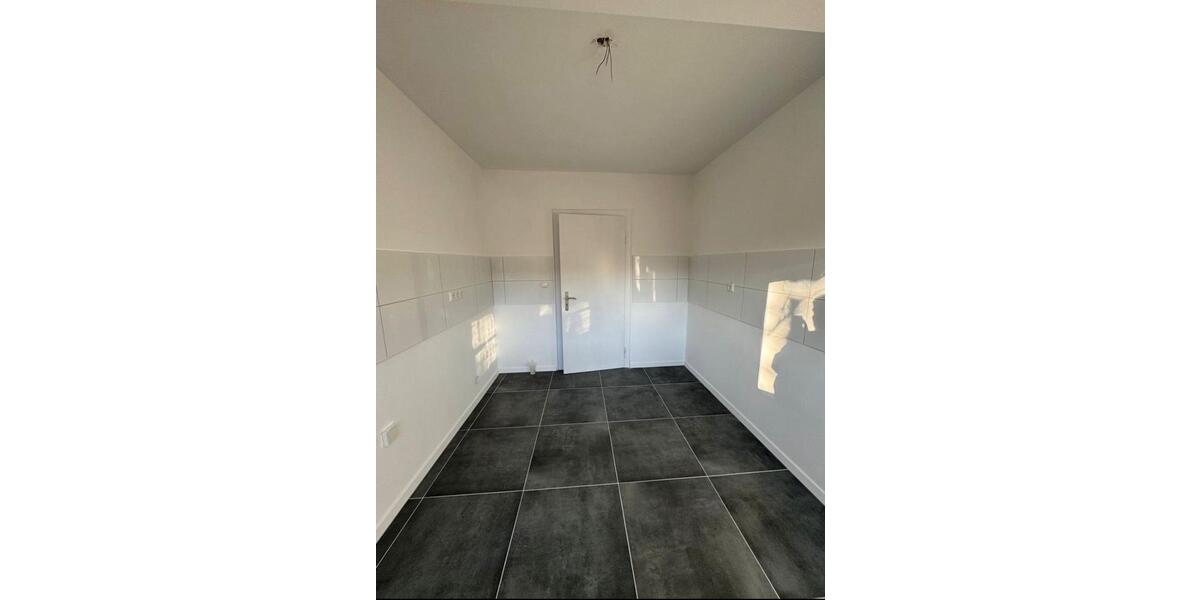 Maisonettenwohnung Duisburg Duisburg-Mitte - 3 Zimmer, 120 m&sup2;, 950&euro; | Angebot:24979745