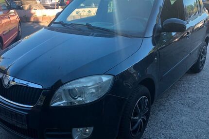 Skoda Fabia 203.458 km 1.690 &euro; Düsseldorf 40231