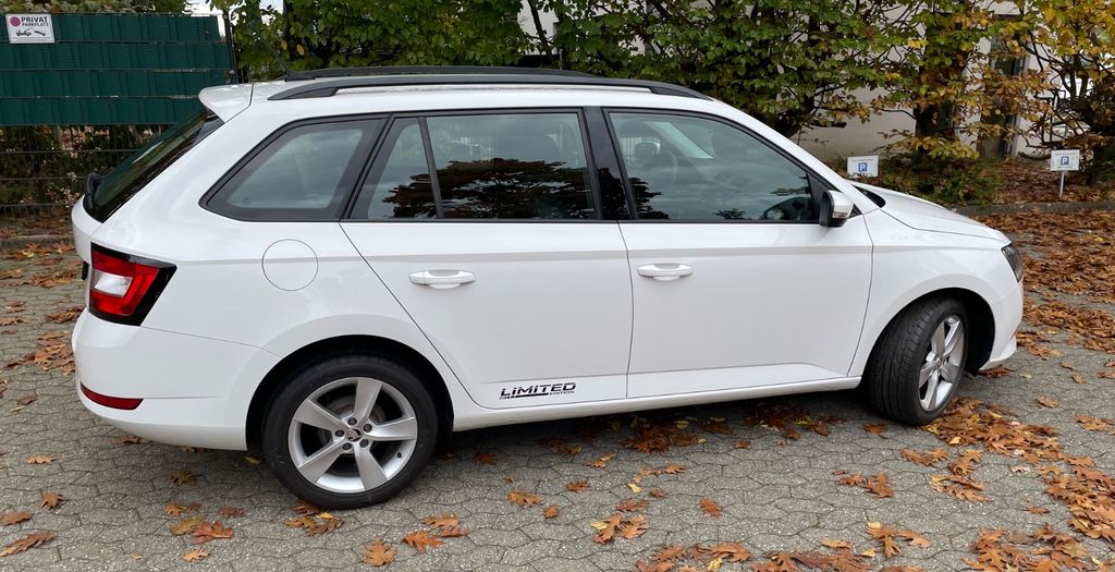Skoda Fabia 83.237 km 9.450 &euro; Neuss 41468