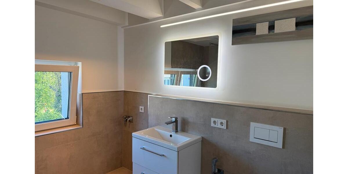 Reihenhaus Erkrath - 10 Zimmer, 192 m&sup2;, 650.000&euro; | Angebot:27426555