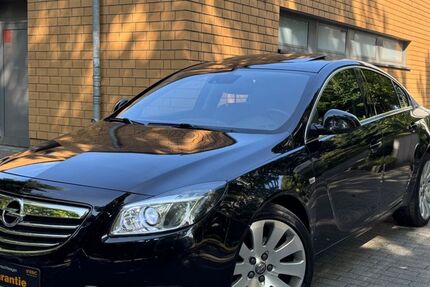 Opel Insignia 164.737 km 7.450 &euro; Essen 45326