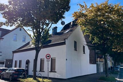 Haus Gelsenkirchen Ückendorf - 7 Zimmer, 160 m&sup2;, 250.000&euro; | Angebot:26498262