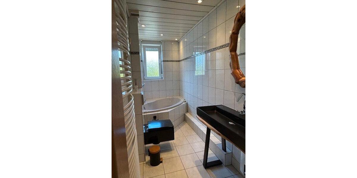 Etagenwohnung Essen Stadtkern - 1.5 Zimmer, 68 m&sup2;, 530&euro; | Angebot:26313887