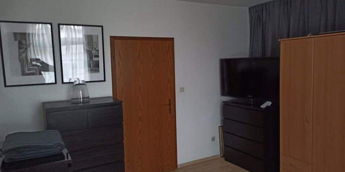 Etagenwohnung Neuss Innenstadt - 2 Zimmer, 56 m&sup2;, 650&euro; | Angebot:25391499