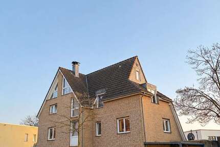 Wohnung Duisburg Angerhausen - 5 Zimmer, 140 m&sup2;, 1.900&euro; | Angebot:26423086