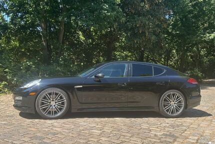 Porsche Panamera 57.000 km 22.999 &euro; Duisburg 47249