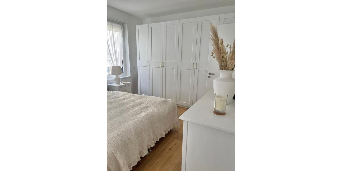 Etagenwohnung Düsseldorf Pempelfort - 4 Zimmer, 105 m&sup2;, 1.706&euro; | Angebot:25409535