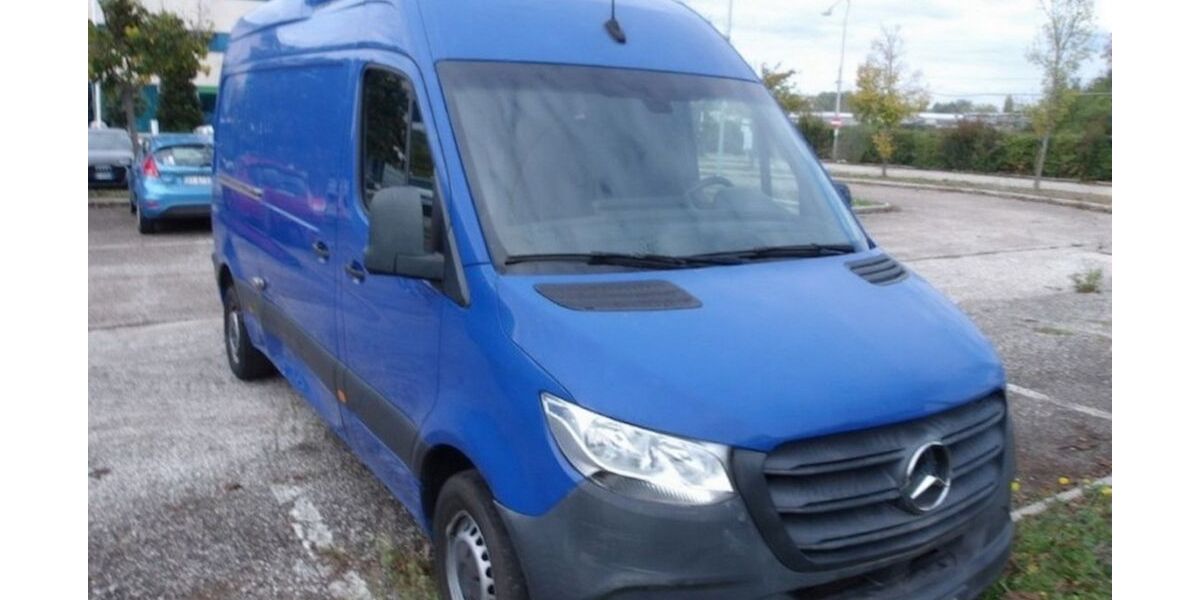 Mercedes-Benz Sprinter 141.740 km 14.980 &euro; Düsseldorf 40597