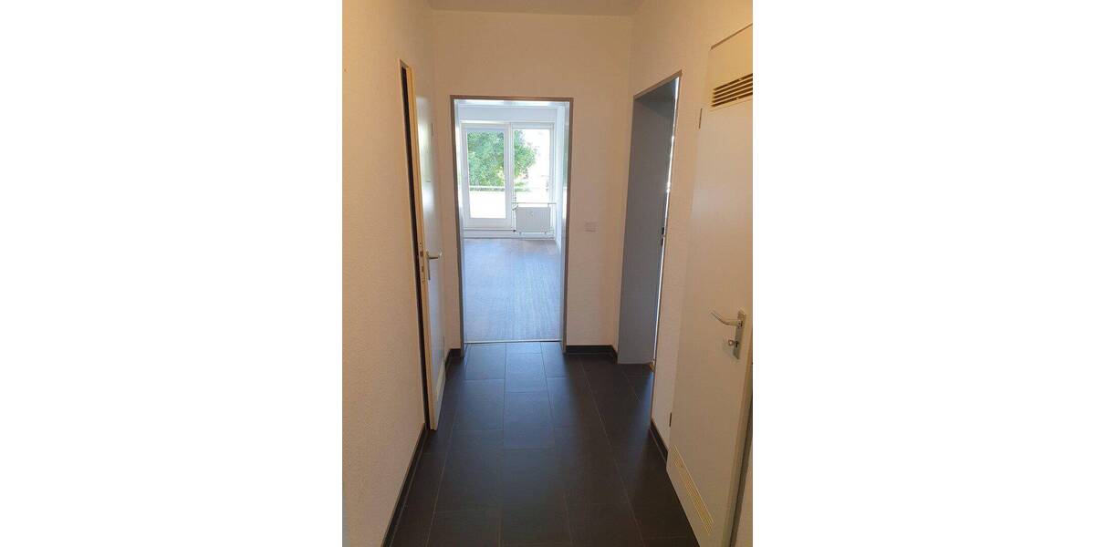 Etagenwohnung Krefeld Cracau - 3 Zimmer, 75 m&sup2;, 249.000&euro; | Angebot:26885023