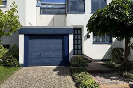 Haus Bochum / Querenburg Querenburg - 6.5 Zimmer, 166 m&sup2;, 1.500&euro; | Angebot:26928679