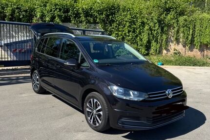 VW Touran 77.000 km 23.000 &euro; Mülheim an der Ruhr 45473