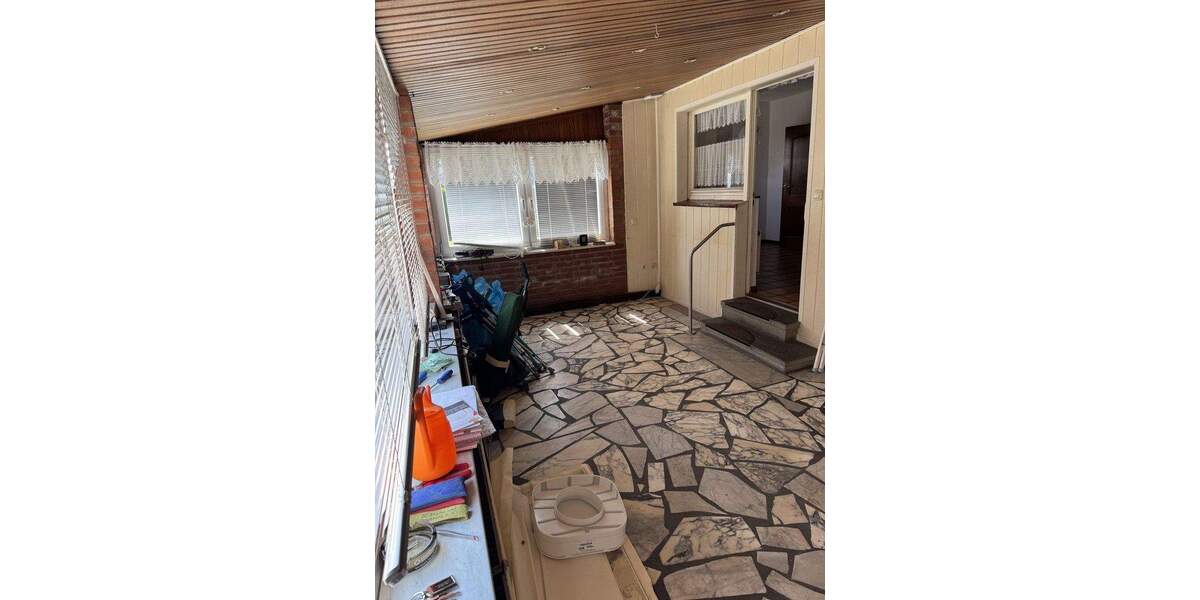 Alles was das Herz begehrt - Freistehendes Ein- Zweifamiliendomizil mit paradiesischem Garten 9 zimmer