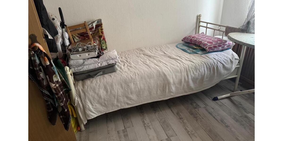Etagenwohnung Duisburg Laar - 3 Zimmer, 81 m&sup2;, 800&euro; | Angebot:25226706