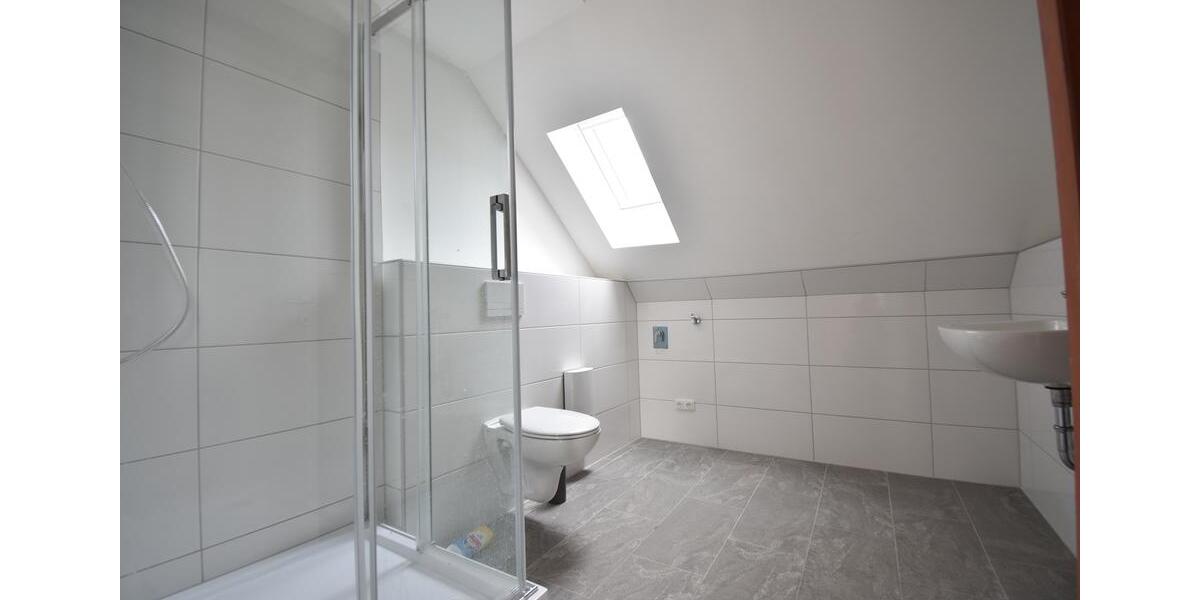 Etagenwohnung Duisburg Walsum - 2 Zimmer, 62 m&sup2;, 650&euro; | Angebot:26334940