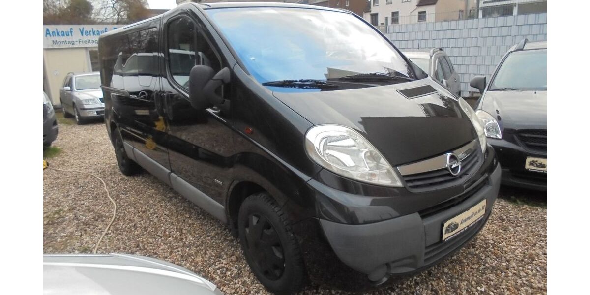 Opel Vivaro 232.300 km 8.999 &euro; Duisburg 47249