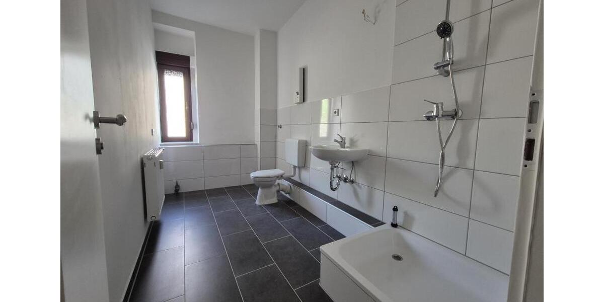 Erdgeschoßwohnung Duisburg Beeck - 2 Zimmer, 69 m&sup2;, 465&euro; | Angebot:20673647