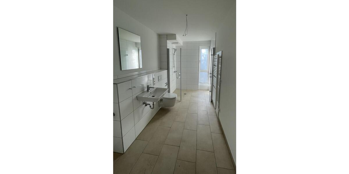 Etagenwohnung Krefeld Cracau - 3 Zimmer, 93 m&sup2;, 1.303&euro; | Angebot:25423602