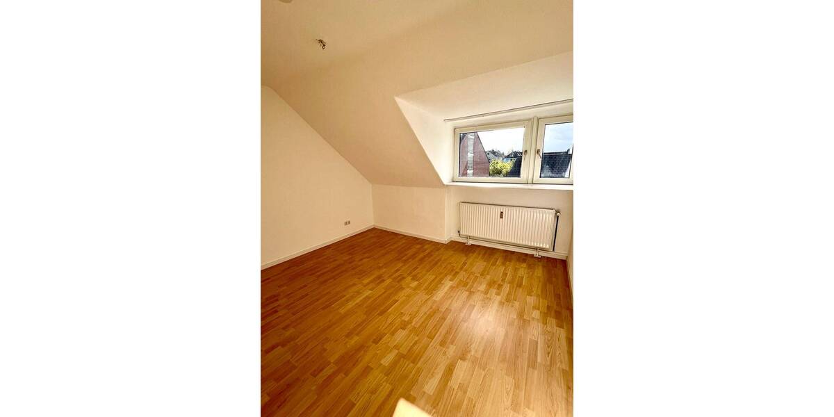 Etagenwohnung Essen Haarzopf - 3 Zimmer, 60 m&sup2;, 670&euro; | Angebot:25668040